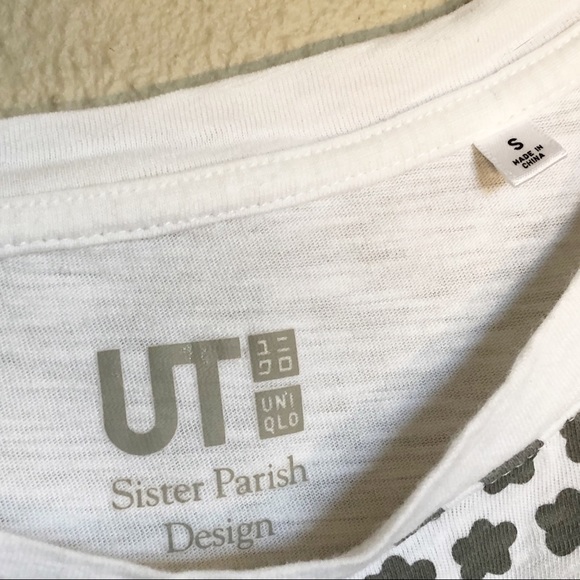 UT | Graphic Tee | S - Picture 2 of 3